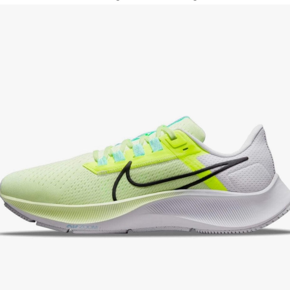 Nike Women's Air Zoom Pegasus 38 Running Shoe